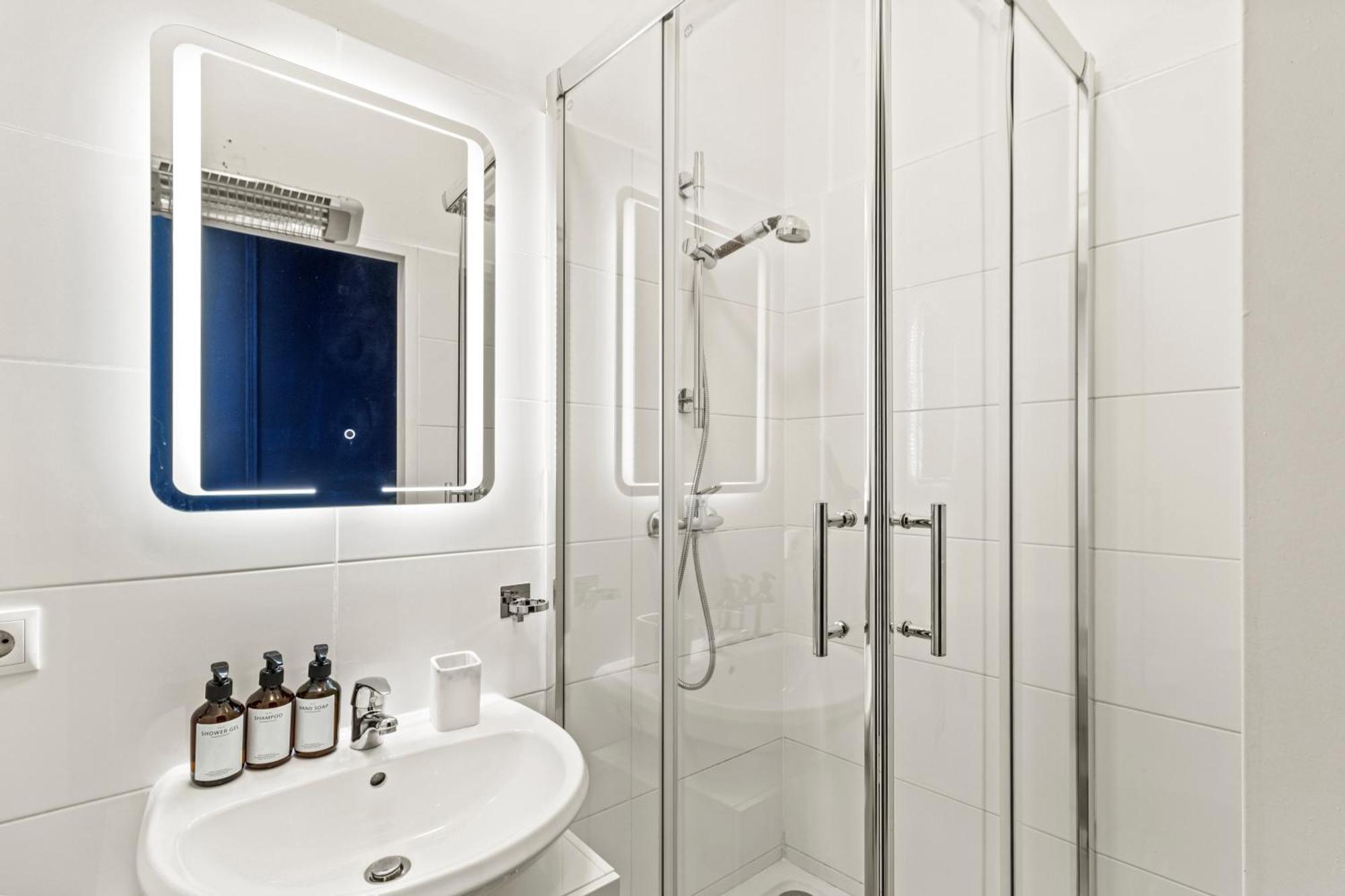 City Apartment - 2 Min To U1 Reumannplatz Вена Экстерьер фото
