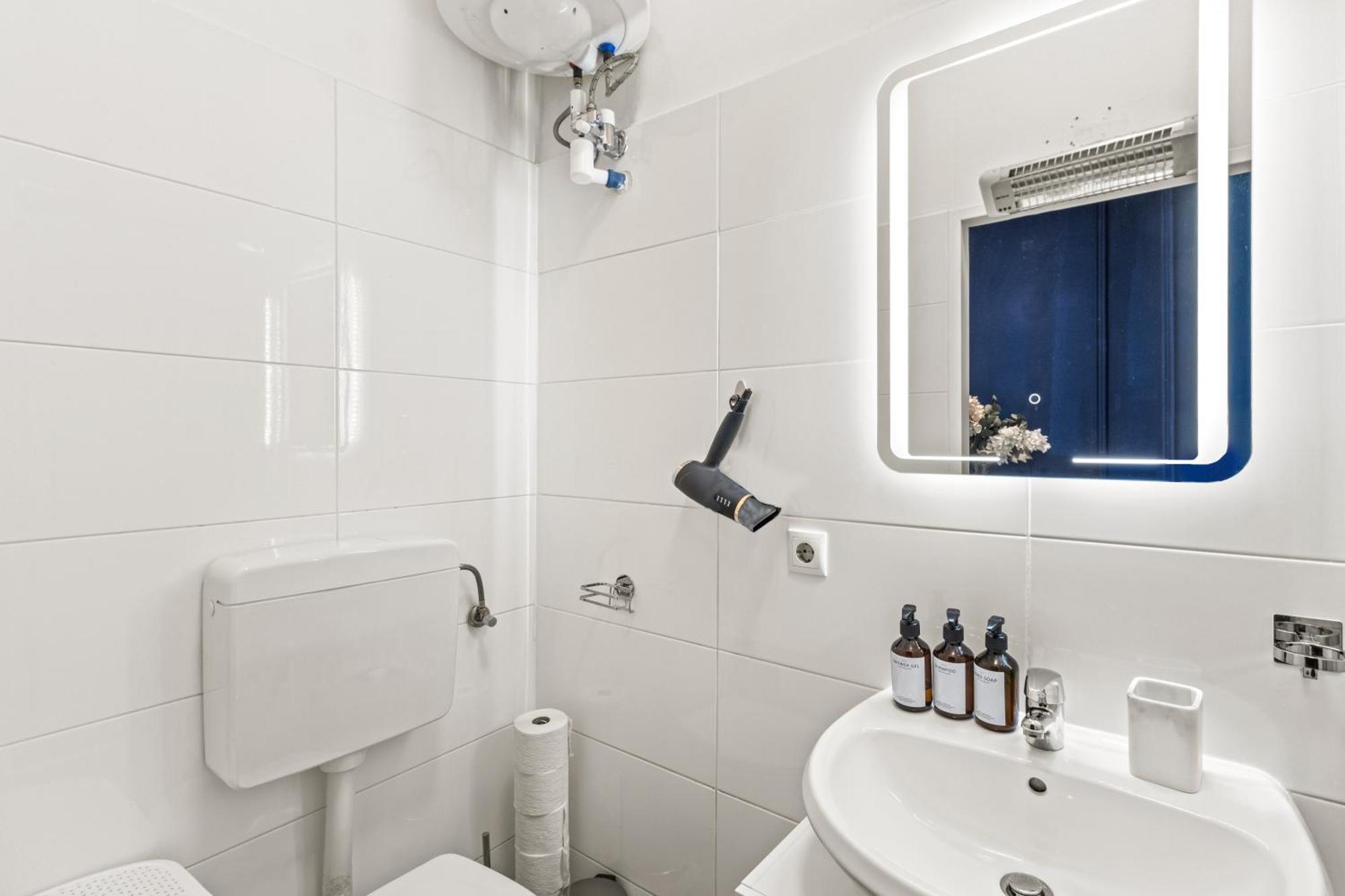 City Apartment - 2 Min To U1 Reumannplatz Вена Экстерьер фото